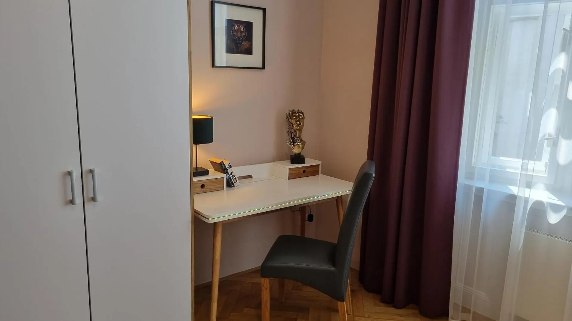 Oasis Apartments At Charles Square Prague