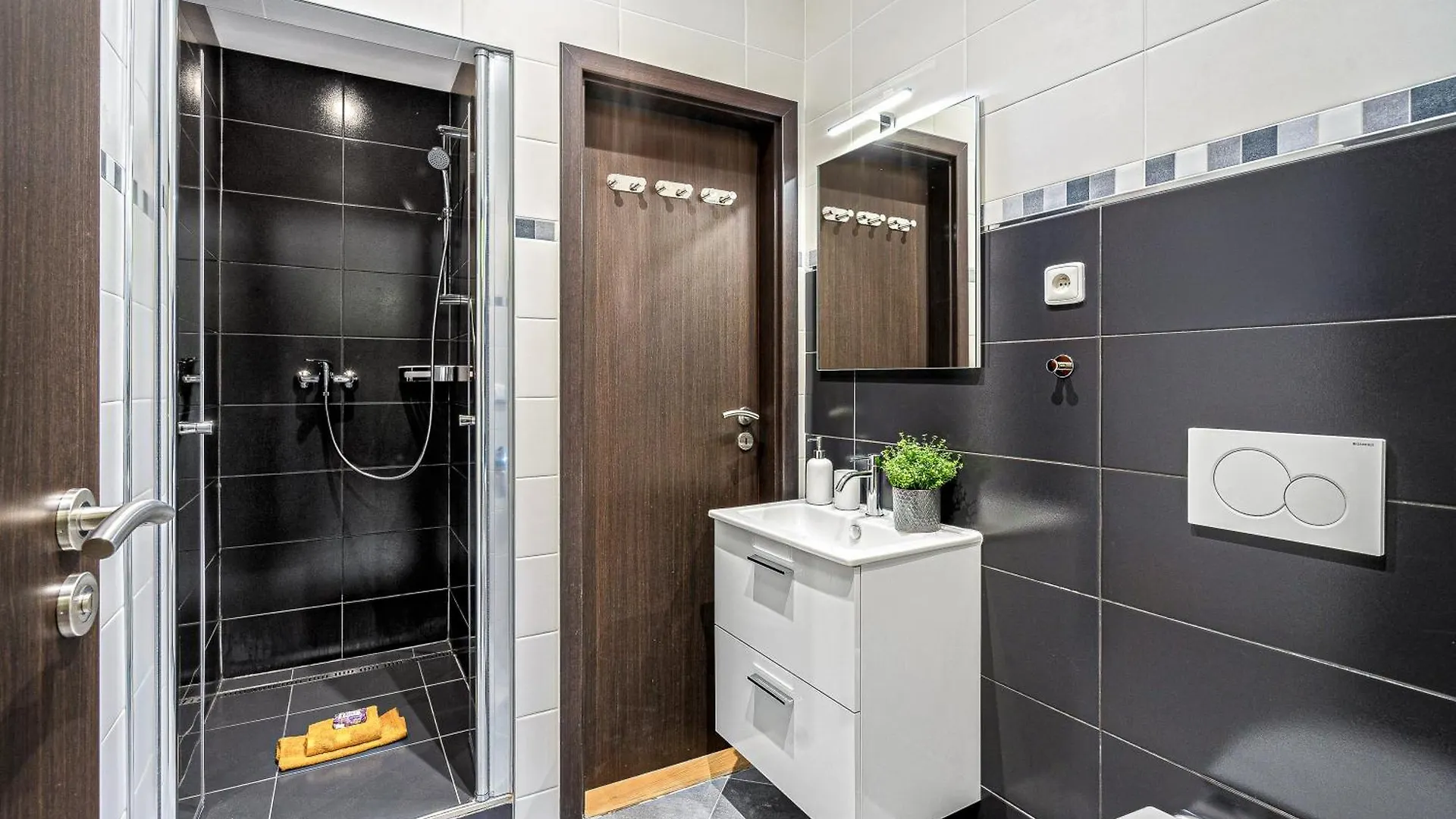 Oasis Apartments At Charles Square Prague