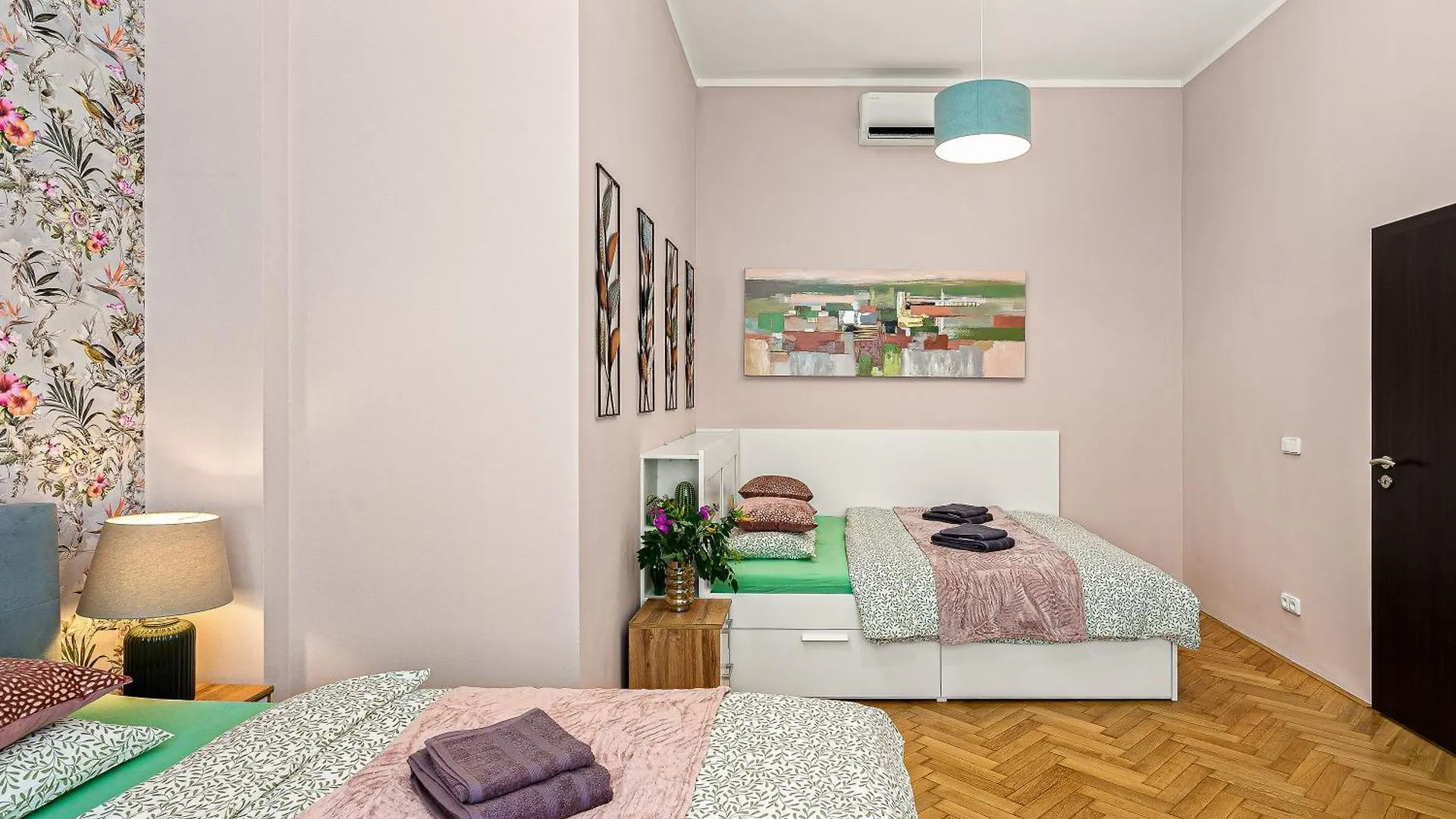 Oasis Apartments At Charles Square Prague