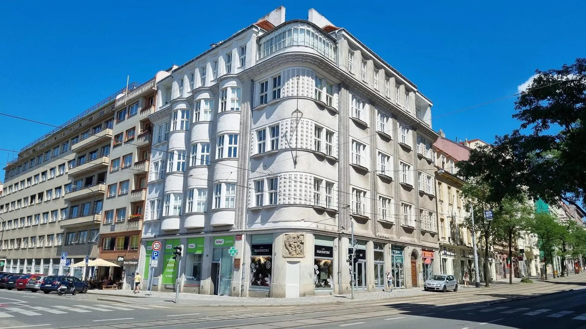Oasis Apartments At Charles Square プラハ チェコ